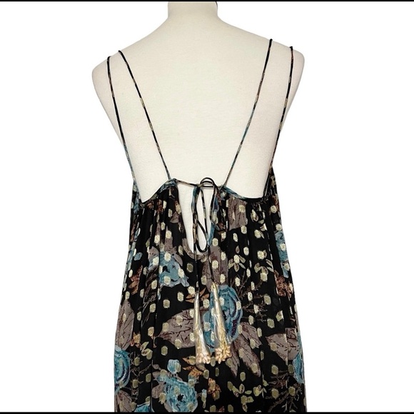 Natural Life The Alice Metallic Maxi Dress Medium - Picture 9 of 12